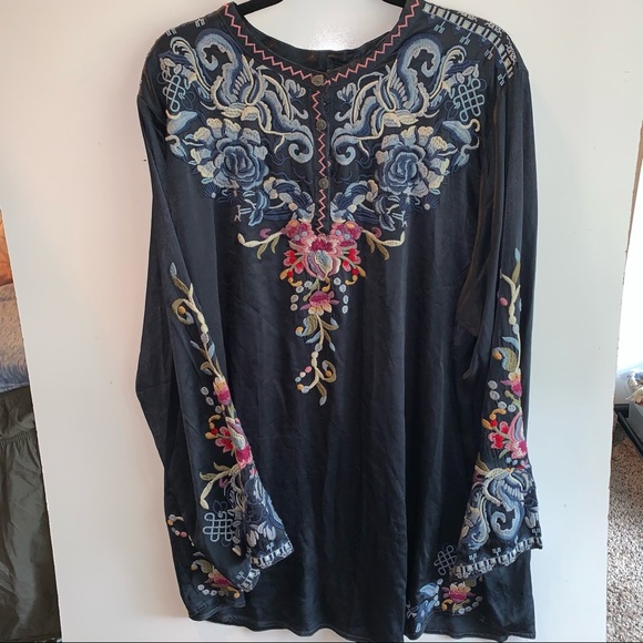 Johnny Was Esta satin blouse size XXL style #B16919-9 - Picture 2 of 16